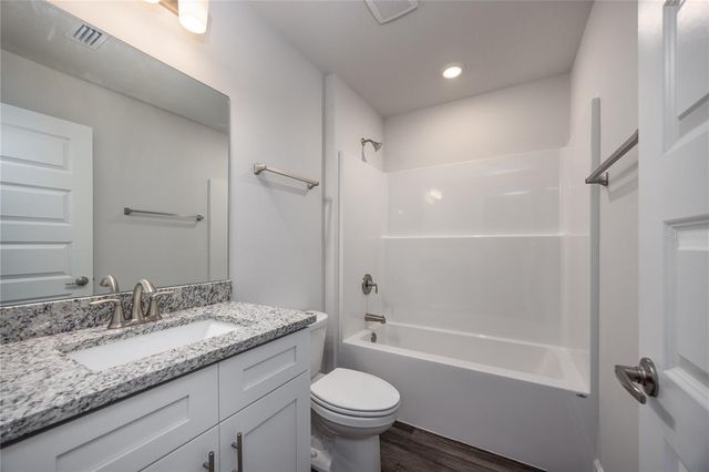 2584 SW 250TH TERRACE, Newberry, FL 32669