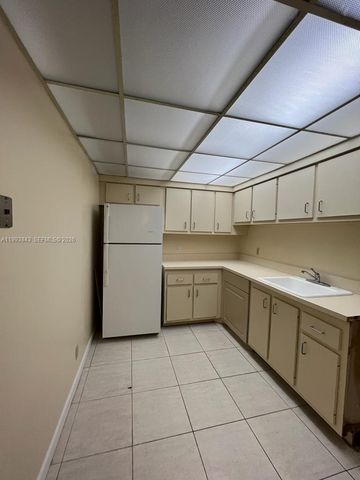 4222 Inverrary Blvd 4217, Lauderhill, FL 33319