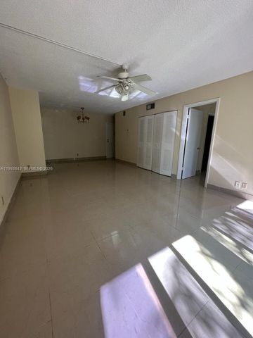 4222 Inverrary Blvd 4217, Lauderhill, FL 33319