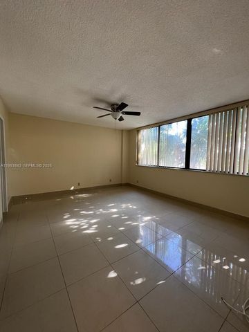 4222 Inverrary Blvd 4217, Lauderhill, FL 33319