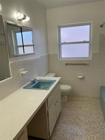 2420 68TH AVENUE S, St Petersburg, FL 33712