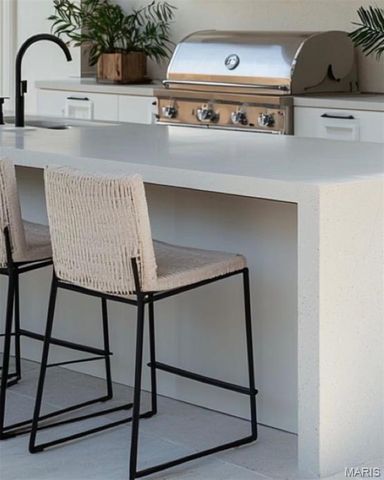 2335 Staunton Road, Troy, IL 62294