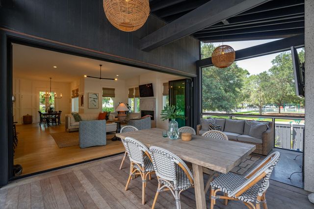 208 Mccormick Street, Mount Pleasant, SC 29464