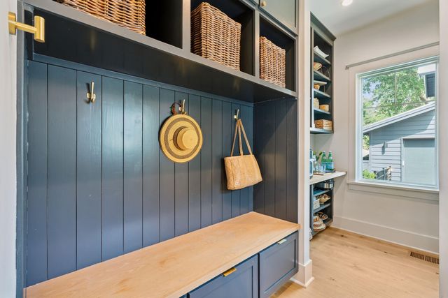 208 Mccormick Street, Mount Pleasant, SC 29464