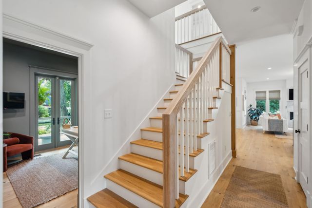 208 Mccormick Street, Mount Pleasant, SC 29464