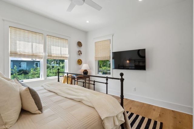 208 Mccormick Street, Mount Pleasant, SC 29464