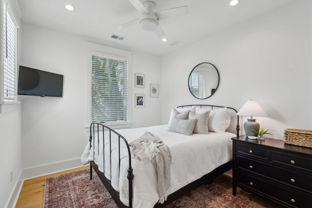 208 Mccormick Street, Mount Pleasant, SC 29464