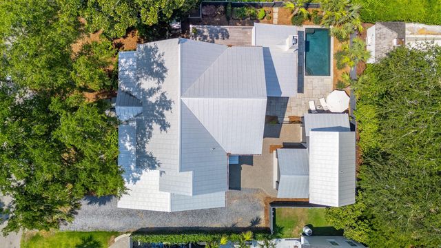 208 Mccormick Street, Mount Pleasant, SC 29464