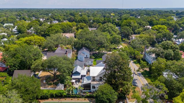 208 Mccormick Street, Mount Pleasant, SC 29464