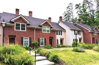 121 Townhouse Way Apt 20, Woodstock, VT 05091