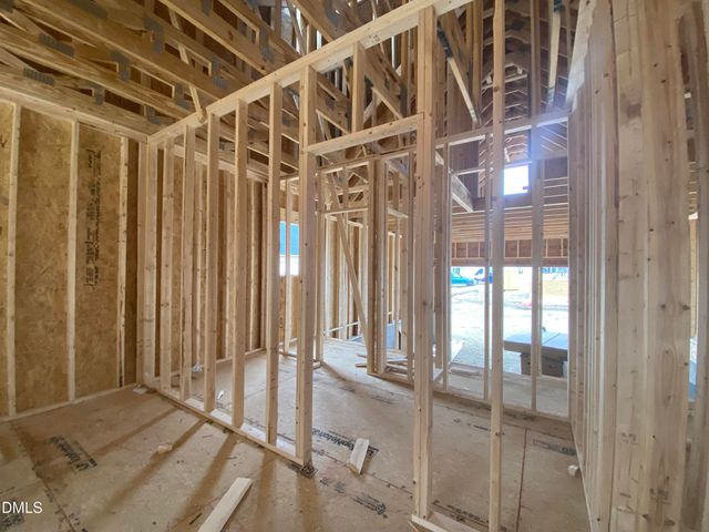 121 Gates Way, Sanford, NC 27332