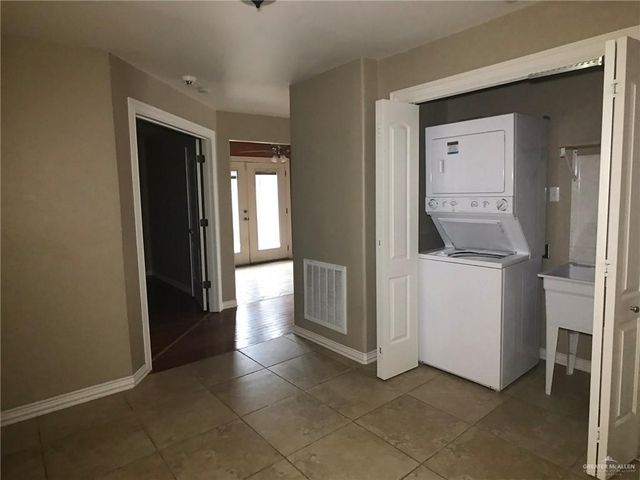 242 San Jacinto Street, Mission, TX 78572