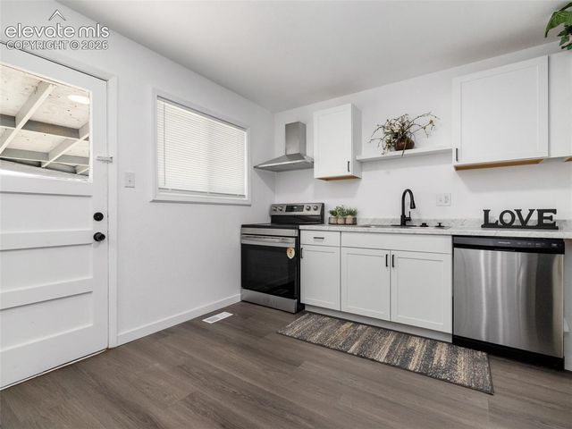 1731 Jerry Murphy Road, Pueblo, CO 81001