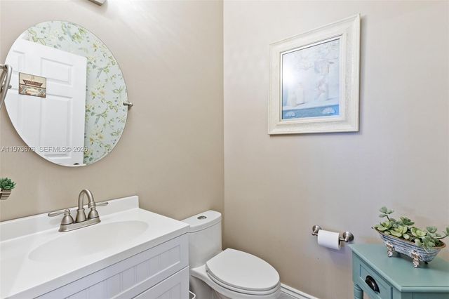 1533 Cardinal Way, Weston, FL 33327