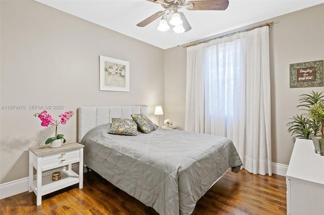 1533 Cardinal Way, Weston, FL 33327