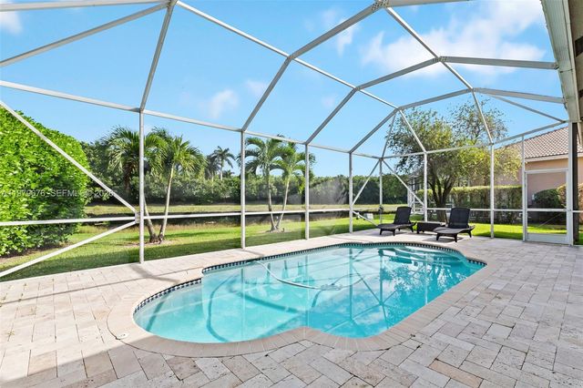 1533 Cardinal Way, Weston, FL 33327