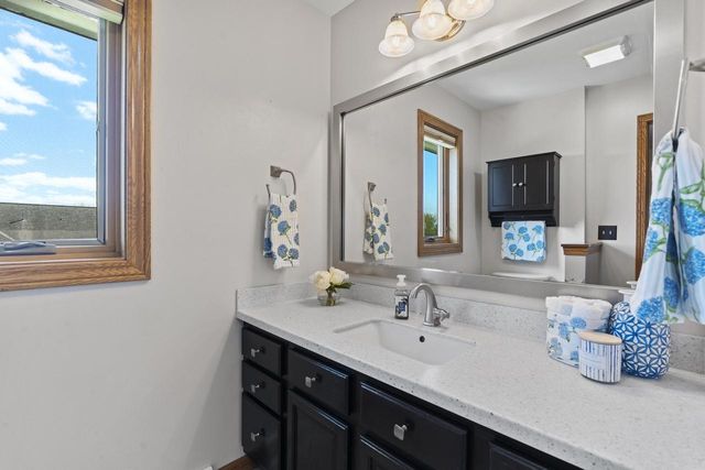 1227 Wegner DRIVE, Mukwonago, WI 53149