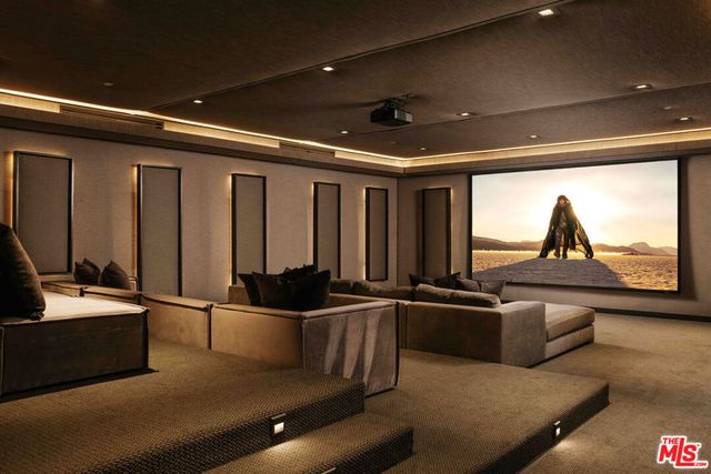 219 Homewood Road, Los Angeles, CA 90049