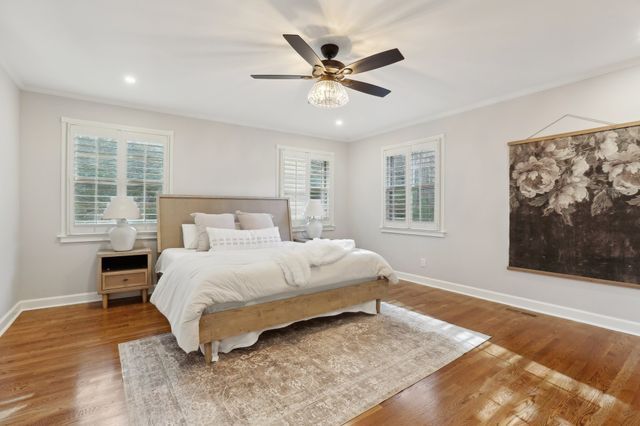 215 Rolling Fork Ct, Nashville, TN 37205