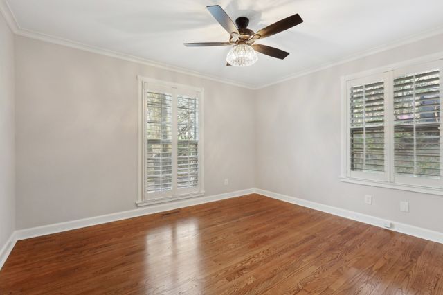 215 Rolling Fork Ct, Nashville, TN 37205