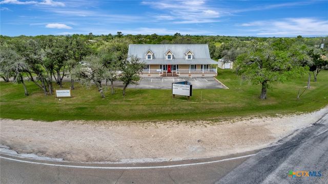8410 FM 236, Victoria, TX 77905