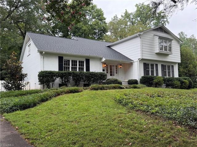 1000 Englewood Drive, Winston-salem, NC 27106