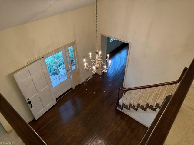 1000 Englewood Drive, Winston-salem, NC 27106