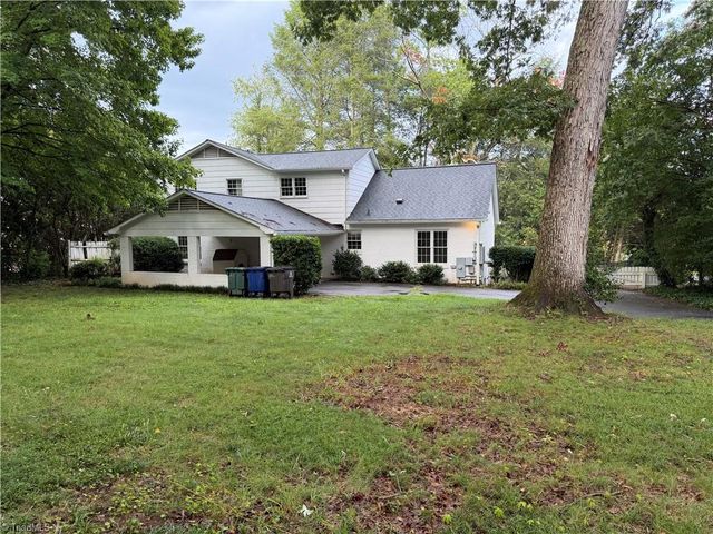 1000 Englewood Drive, Winston-salem, NC 27106