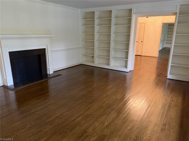 1000 Englewood Drive, Winston-salem, NC 27106