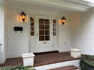 1000 Englewood Drive, Winston-salem, NC 27106