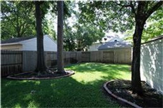 3614 Babbling Creek Drive, Houston, TX 77345
