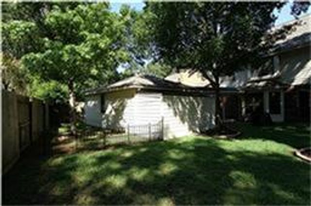 3614 Babbling Creek Drive, Houston, TX 77345