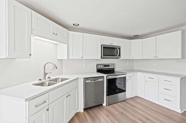 612 FRANCES STREET, Nokomis, FL 34275