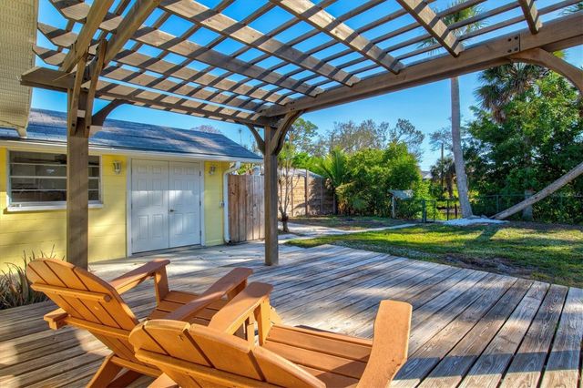 612 FRANCES STREET, Nokomis, FL 34275