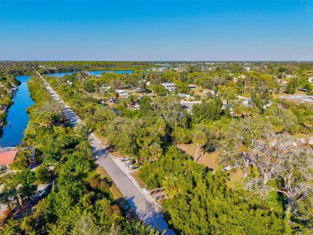 612 FRANCES STREET, Nokomis, FL 34275