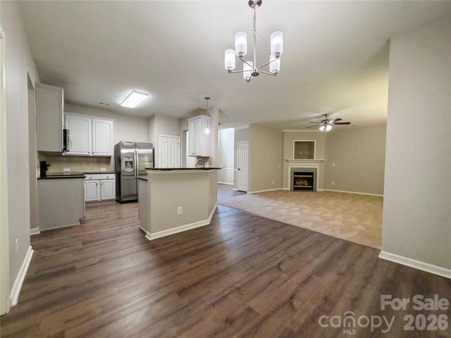 17224 Cambridge Woods Court, Charlotte, NC 28277