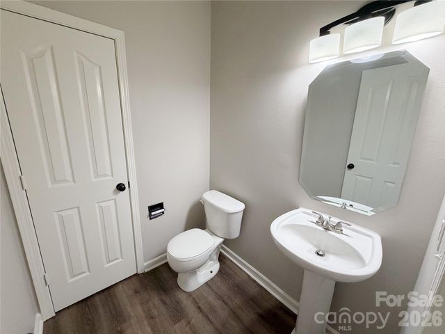 17224 Cambridge Woods Court, Charlotte, NC 28277