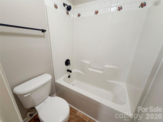 17224 Cambridge Woods Court, Charlotte, NC 28277