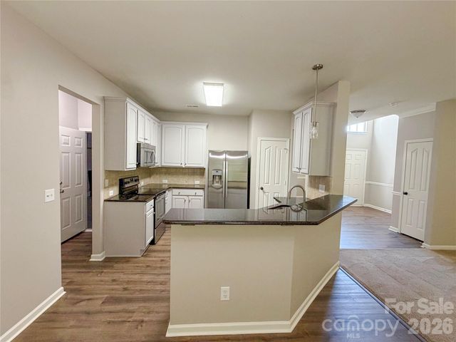17224 Cambridge Woods Court, Charlotte, NC 28277