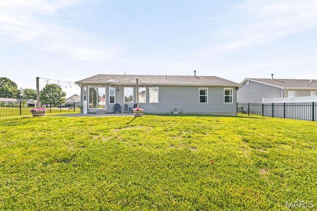 113 Plymouth Drive, Wright City, MO 63390