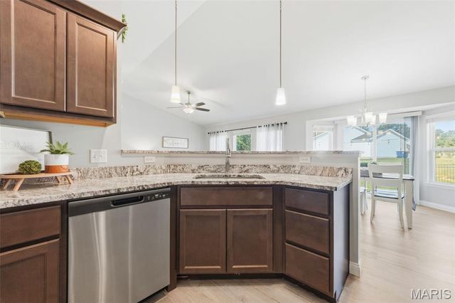 113 Plymouth Drive, Wright City, MO 63390