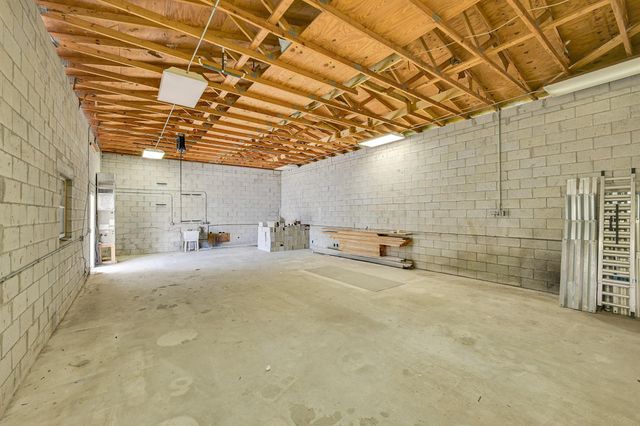 117 Mayfield Road, Lantana, FL 33462