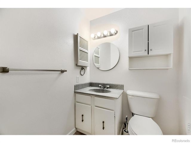 7755 E Quincy Avenue 208, Denver, CO 80237