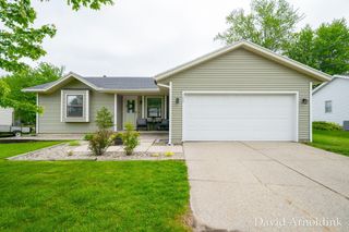 265 Country Club Road, Holland City, MI 49423