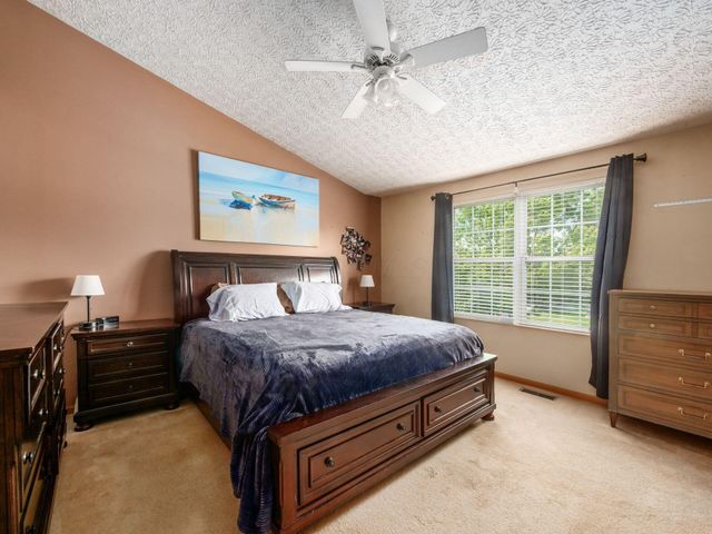 1360 Great Hunter Drive, Grove City, OH 43123