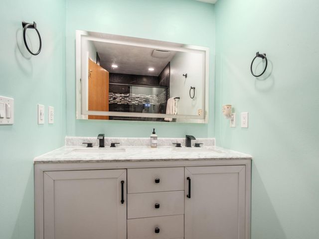 1360 Great Hunter Drive, Grove City, OH 43123