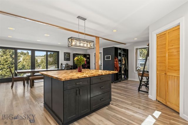 34 Mountain Springs Lane, Bozeman, MT 59715