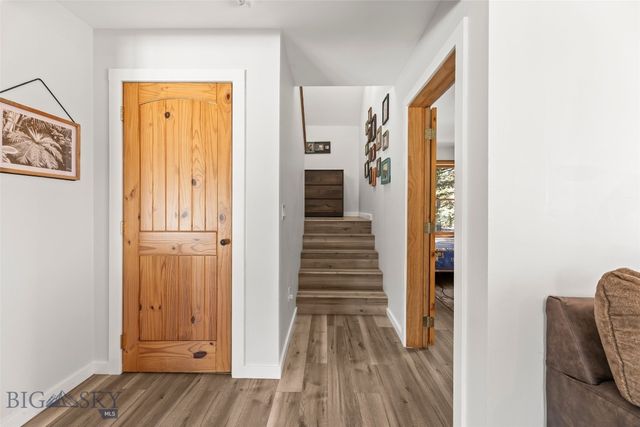 34 Mountain Springs Lane, Bozeman, MT 59715