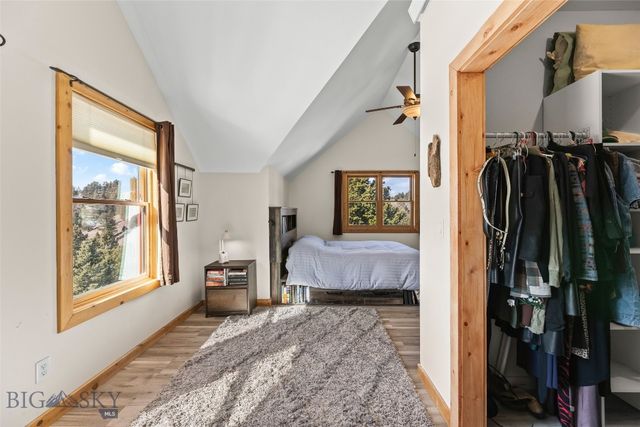 34 Mountain Springs Lane, Bozeman, MT 59715