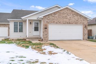 2401 Asheville Drive, Springfield, IL 62711